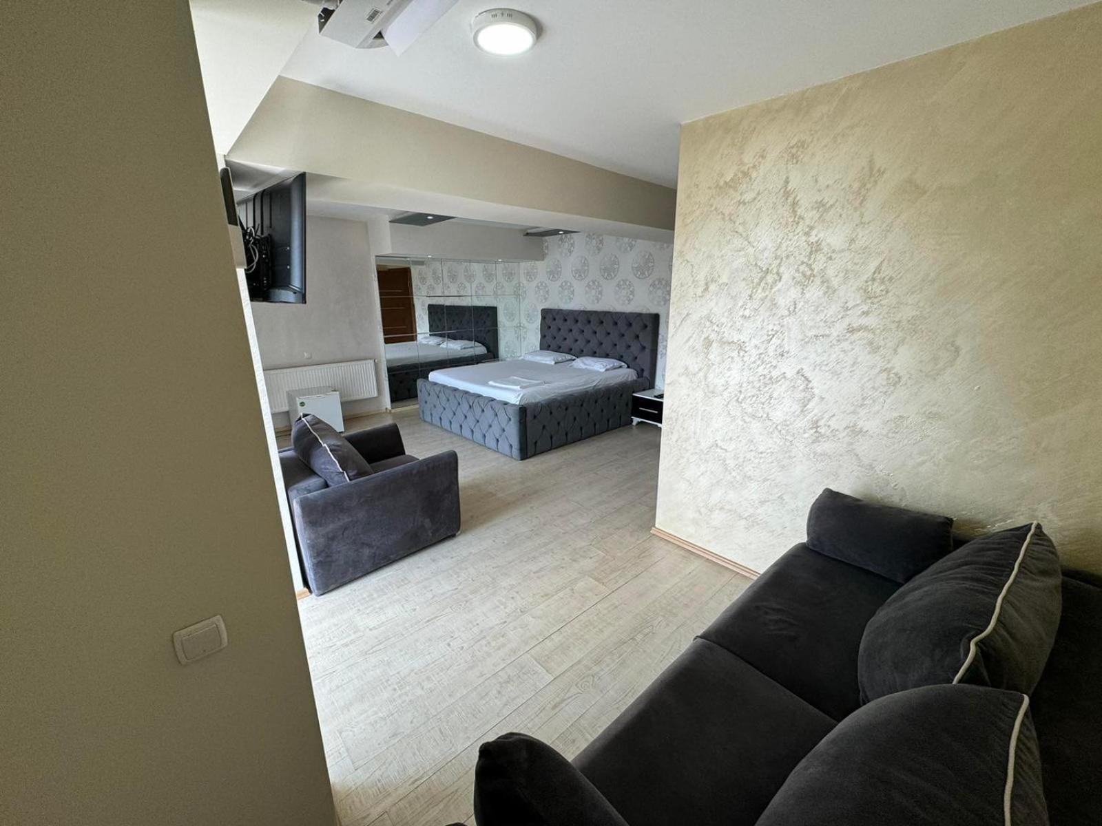 Hotel Pashtriku Gjakova Exterior foto