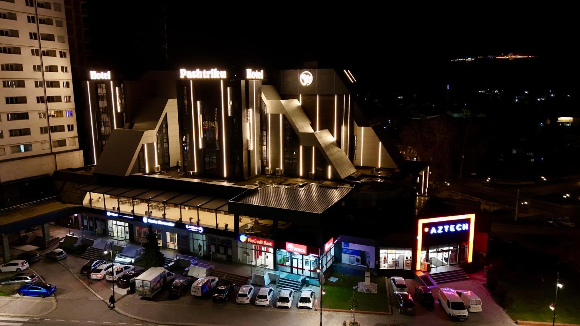 Hotel Pashtriku Gjakova Exterior foto